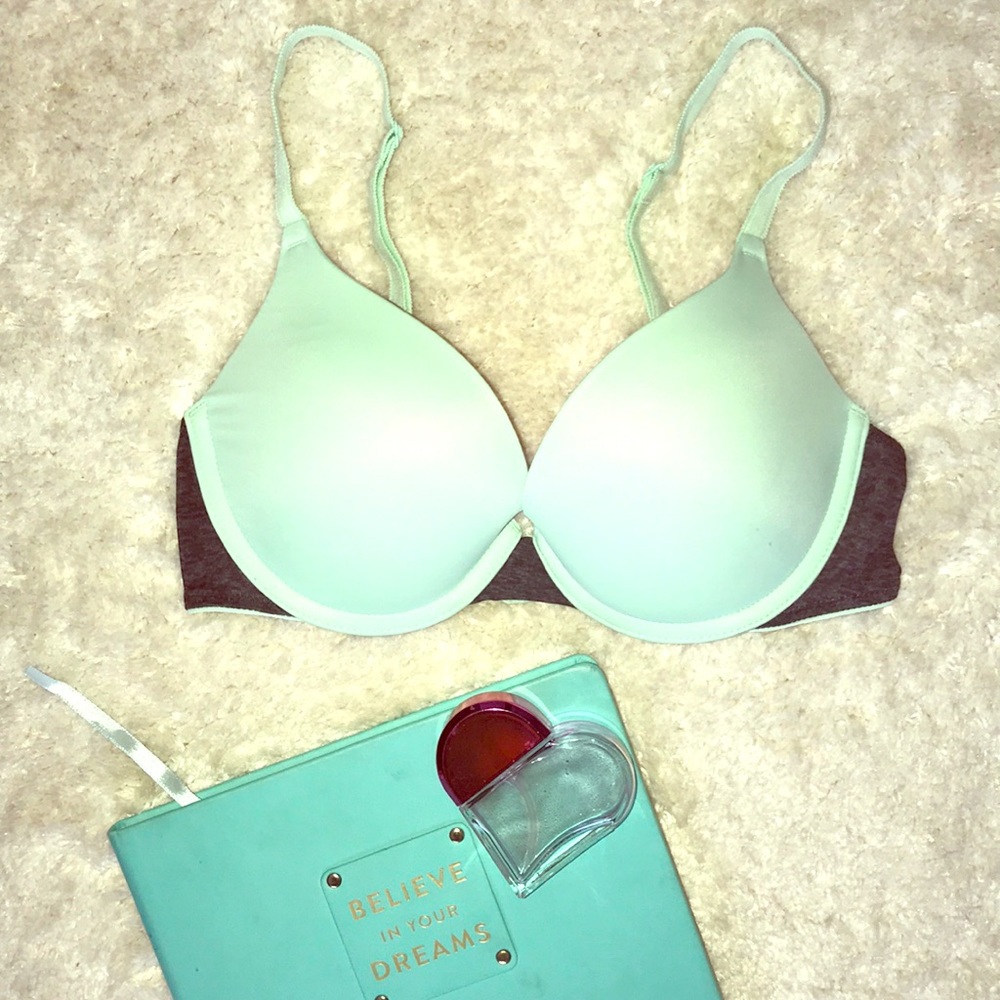 Victoria Secret PINK! Push Up Bra 32C